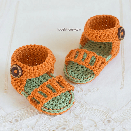 Honeysuckle Baby Sandals Crochet Pattern by Olivia Kent