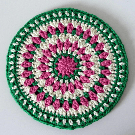 Kaleido Hot Pad Crochet Pattern by Crochet Spot Patterns