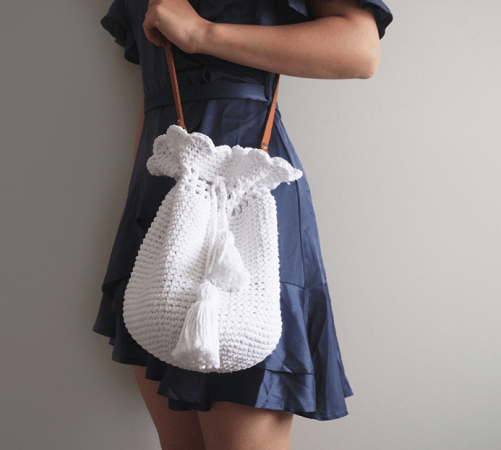 Scallop Crochet Bucket Bag Pattern by For The Frills