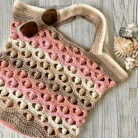 Sea Shells By The Sea Shore Market Bag Crochet Pattern by Nana's Crafty Home