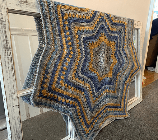 6 Day Baby Star Blanket Crochet Pattern by Betty McKnit