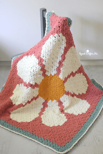 Crochet Daisy Corner To Corner Blanket Pattern by Repeat Crafter Me