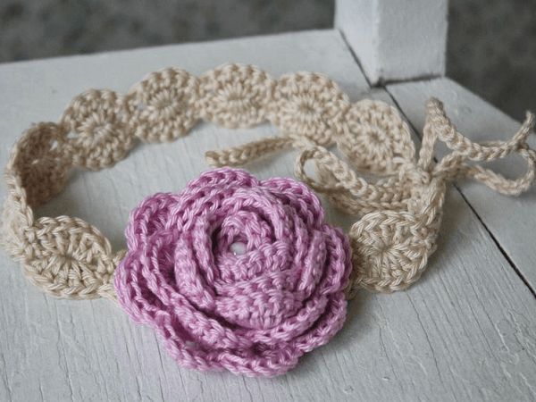 Rose Crochet Flower Headband Pattern by Lilleliis