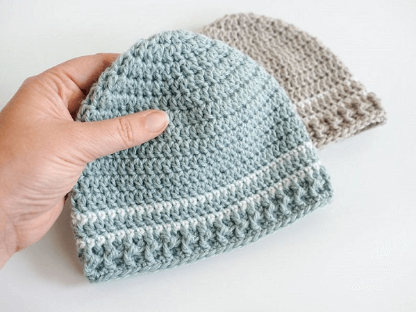 Easy Striped Baby Hat Crochet Pattern by Dabbles And Babbles