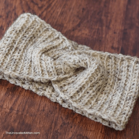 Easy Twisted Headband Crochet Pattern by The Unraveled Mitten