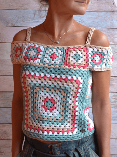 Granny Square Off Shoulder Crochet Top Pattern by Filamento Kat Beach
