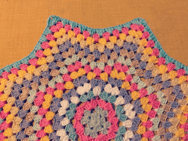 Granny Star Blanket Crochet Pattern by Amy O Bespoke Crochet