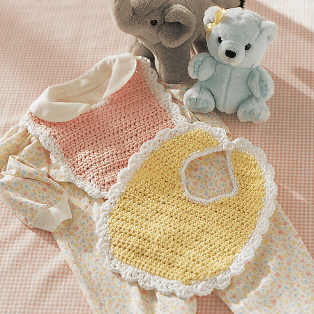 Baby Bib Crochet Pattern by Yarnspirations