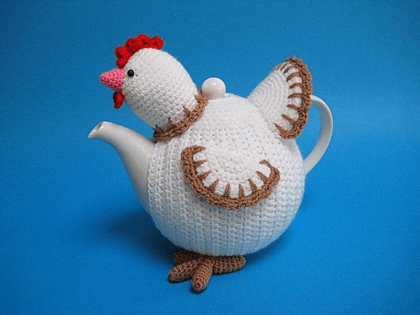 Chicken Tea Cosy Crochet Pattern by Million Bells