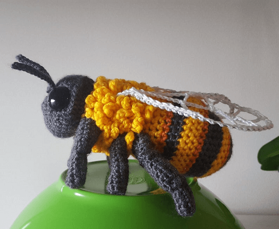 Crochet Bumblebee Pattern by Complicated Knots