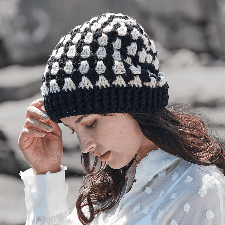 Crochet Granny Beanie Pattern by Red Heart