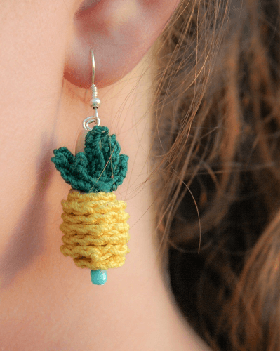 Crochet Pineapple Pendant Pattern by Winding Road Crochet