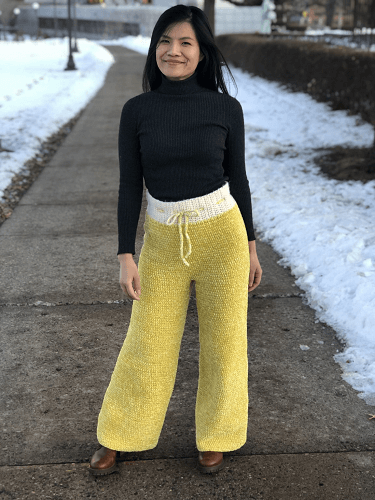 Crochet Velvet Pants Pattern by Knitcro Addict