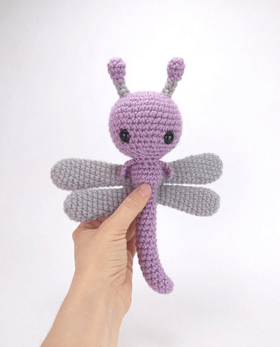 Dahlia, The Dragonfly Crochet Pattern by Theresa's Crochet Shop