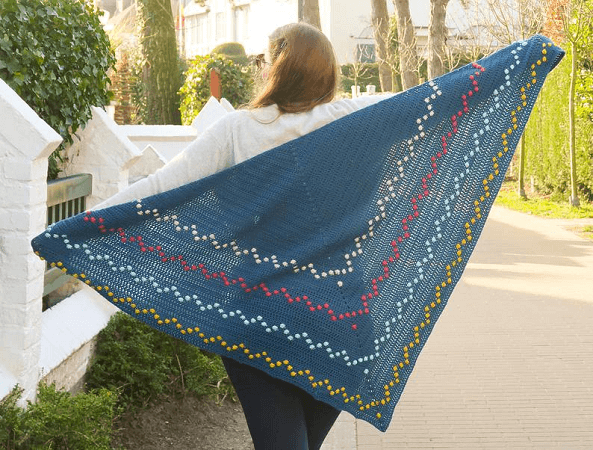 Fairy Lights Triangle Shawl Crochet Pattern by Knitting With Chopsticks