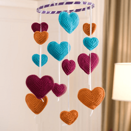Flying Hearts Mobile Crochet Pattern by Red Heart