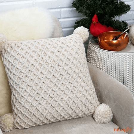 Free Pattern: Anthropologie Inspired Long Pillow - Bella Coco Crochet