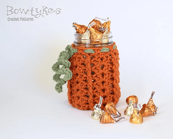 Pumpkin Jar Cozy Crochet Pattern by Briana Olsen