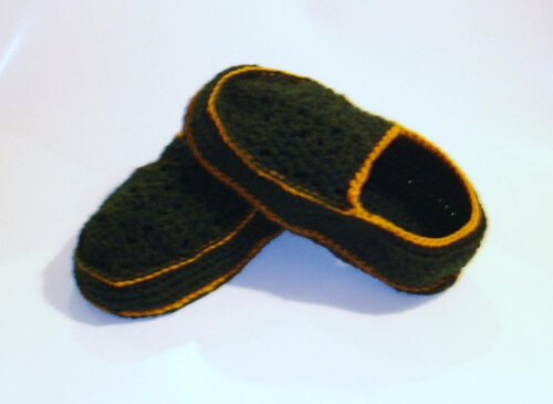 Handmade Hand Crochet Slippers for Men from Creativeladys