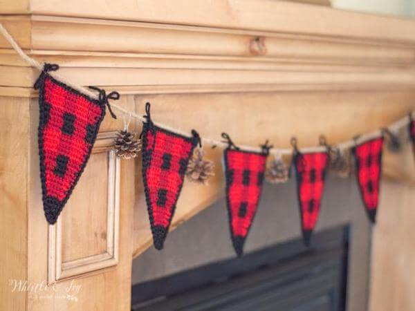 Crochet Buffalo Plaid Triangle Garland Pattern by Whistle And Ivy