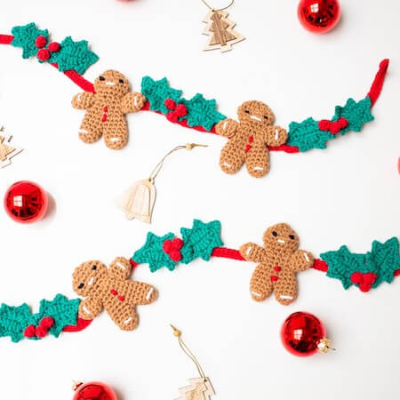 25 Festive Crochet Christmas Garland Patterns - Crochet News