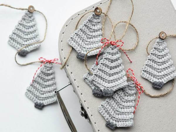 Crochet Christmas Tree Garland Pattern by Lilleliis
