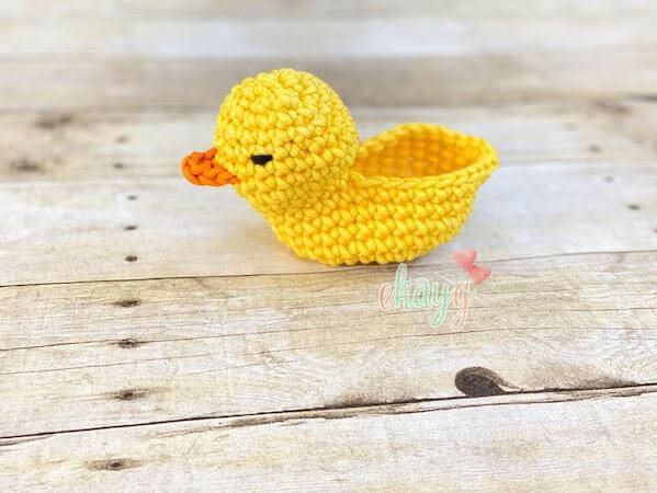 Crochet Duck Basket Pattern by Ekay G