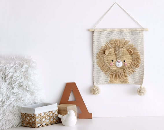 Crochet Lion Wall Hanging Pattern by Demi Deco Shop