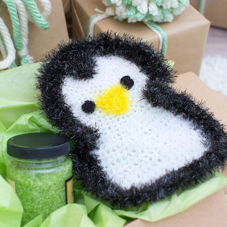 Crochet Penguin Scrubby Pattern by Yarnspirations