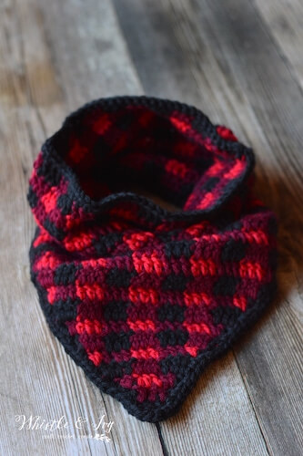 Crochet Plaid Triangle Cowl Pattern by Whistle And Ivy