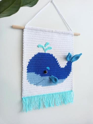 Wall Hanging Crochet Whale Pattern by Plyushki Toys Patterns