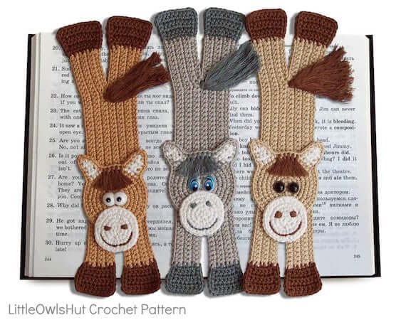 Horse Bookmark Crochet Pattern by Little Owls Hut