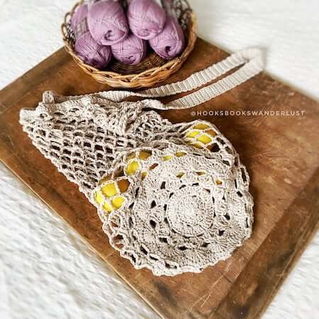 Mandala Market Bag Crochet Pattern by La Belle Vie Mais Oui