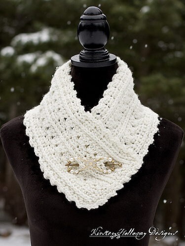 Primrose And Proper Cowl Crochet Pattern by Kirsten Holloway Designs