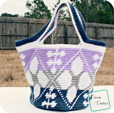 Whitney Tapestry Tote Crochet Pattern by Divine Debris