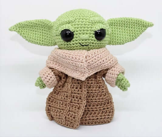15 Crochet Star Wars Patterns Alien Child Amigurumi Pattern by Mucau Amigurumi