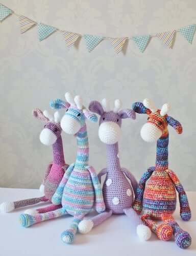 Crochet Giraffe Toy Pattern by Kornflake Stew