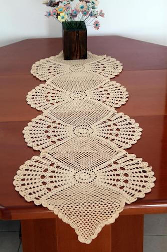 Crochet Lace Table Runner Pattern by Etty 2504