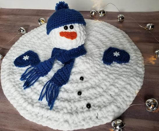 Crochet Snowman Lovey Pattern by Highland Hickory Designs