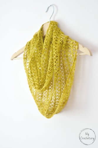 Crochet Sunny Lace Cowl Pattern by My Crochetory