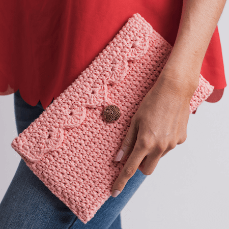 Florence Scalloped Clutch Crochet Pattern by I Like Crochet