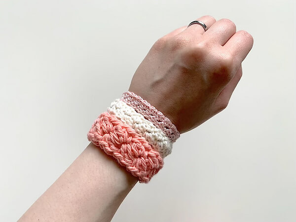 25 Free Crochet Bracelet Patterns