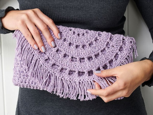 Free Crochet Clutch Bag Pattern by Gathered