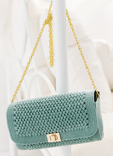 Square Flap Shoulder Bag Crochet Pattern by Pierrot