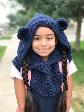 Cozy Bear Cowl Crochet Pattern by PeachasNBeans