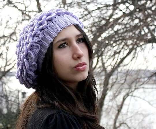 Crocodile Stitch Slouchy Beret Crochet Pattern by Bonita Patterns