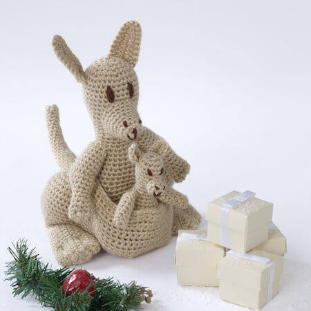 Mama Kangaroo And Joey Crochet Pattern by Yarnspirations