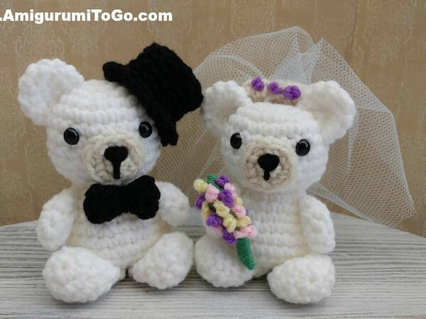 Crochet Mini Wedding Bears Pattern by Amigurumi To Go