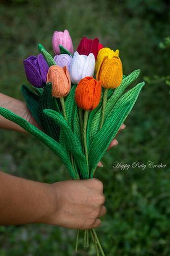 Crochet Tulip Bouquet Pattern by Happy Patty Crochet