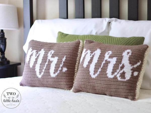 Crochet Wedding Gift Pillow Pattern by TLB Patterns